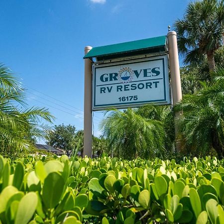 Groves Rv Resort Harlem Heights エクステリア 写真