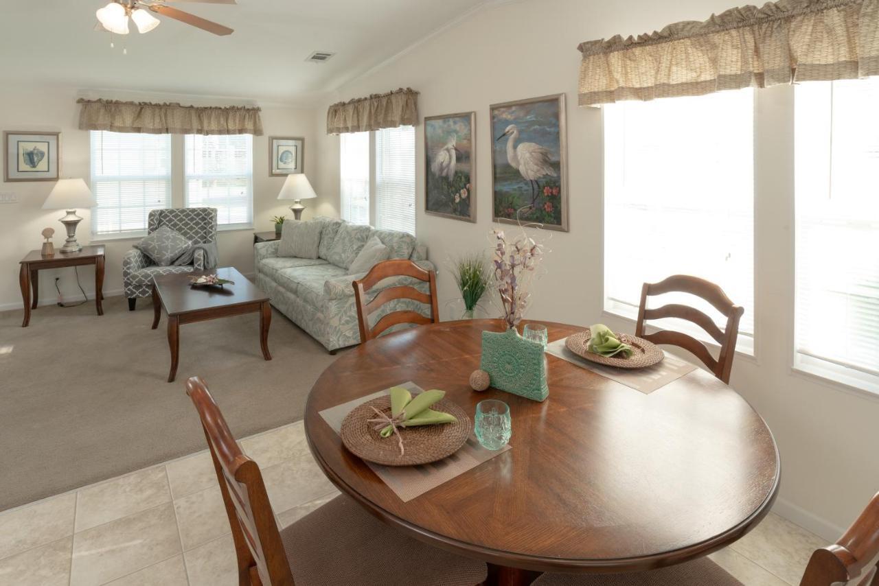 Groves Rv Resort Harlem Heights エクステリア 写真
