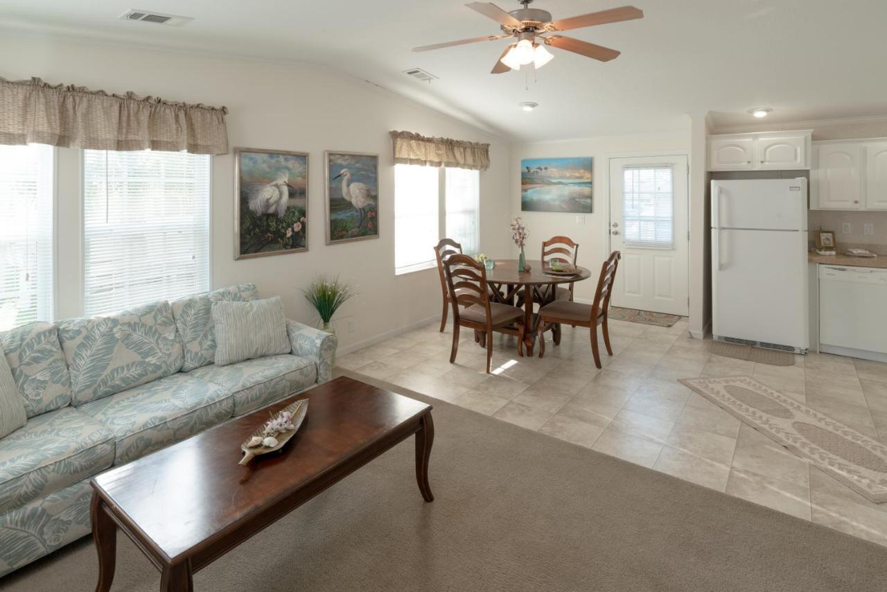 Groves Rv Resort Harlem Heights エクステリア 写真
