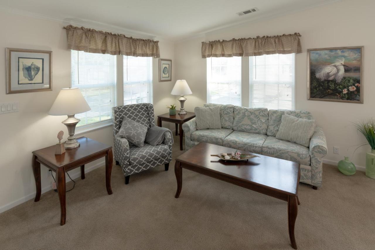 Groves Rv Resort Harlem Heights エクステリア 写真