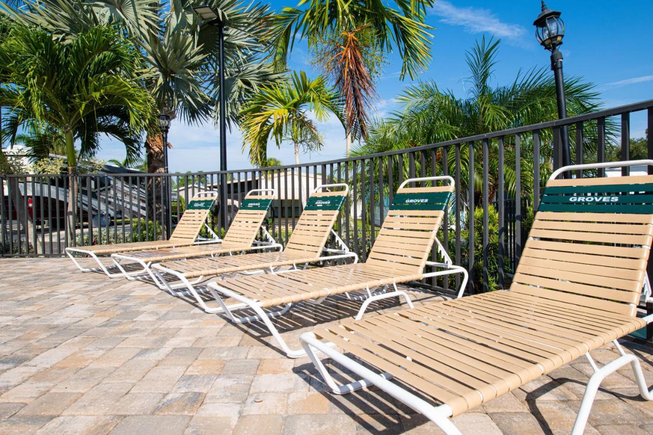 Groves Rv Resort Harlem Heights エクステリア 写真
